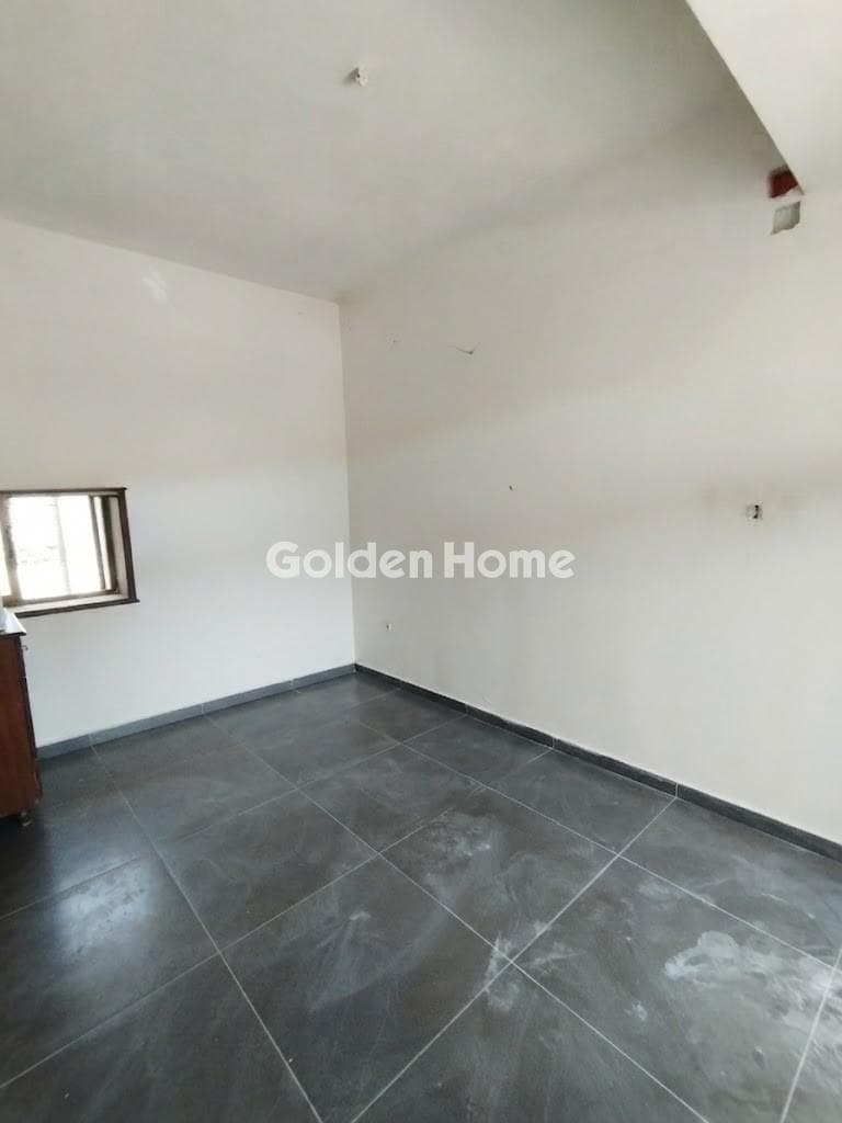 Apartment in Κέντρο, Kalivia Thorikou — Photo 5 of 7