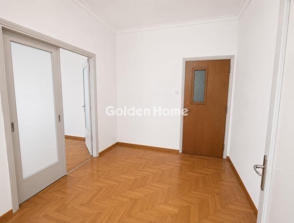 Apartment in Elinoroson, Goudi — Photo 2 of 7