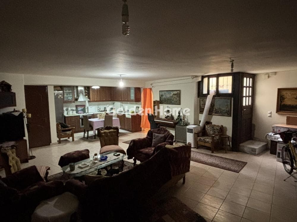 Apartment in Agios Ioannis, Neos Kosmos — Photo 14 of 19