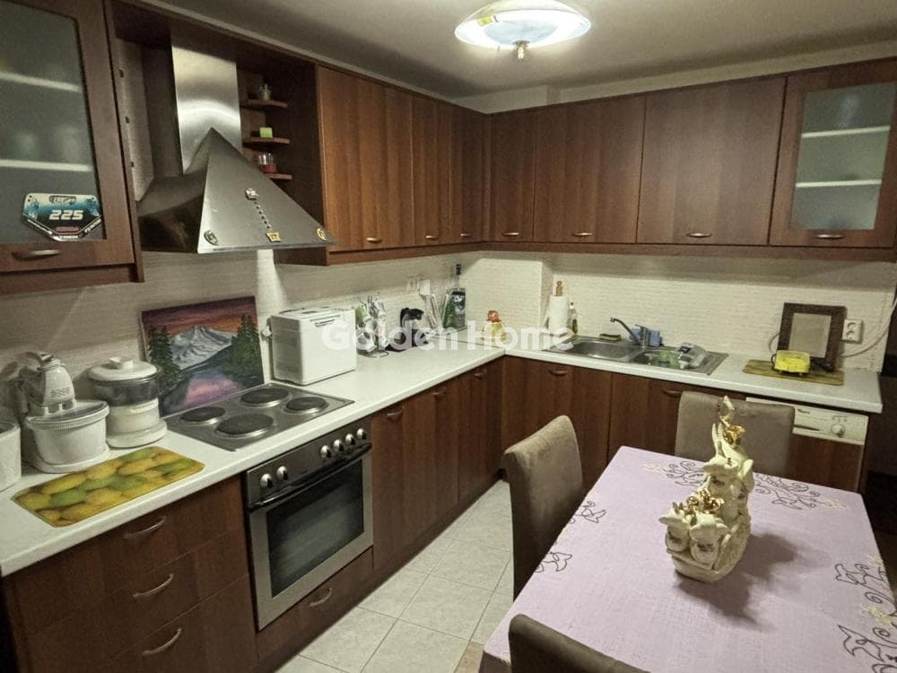 Apartment in Agios Ioannis, Neos Kosmos — Photo 18 of 19