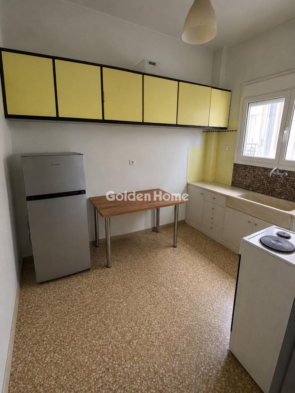Apartment in Chatzikiriakeio, Piraeus — Photo 11 of 12