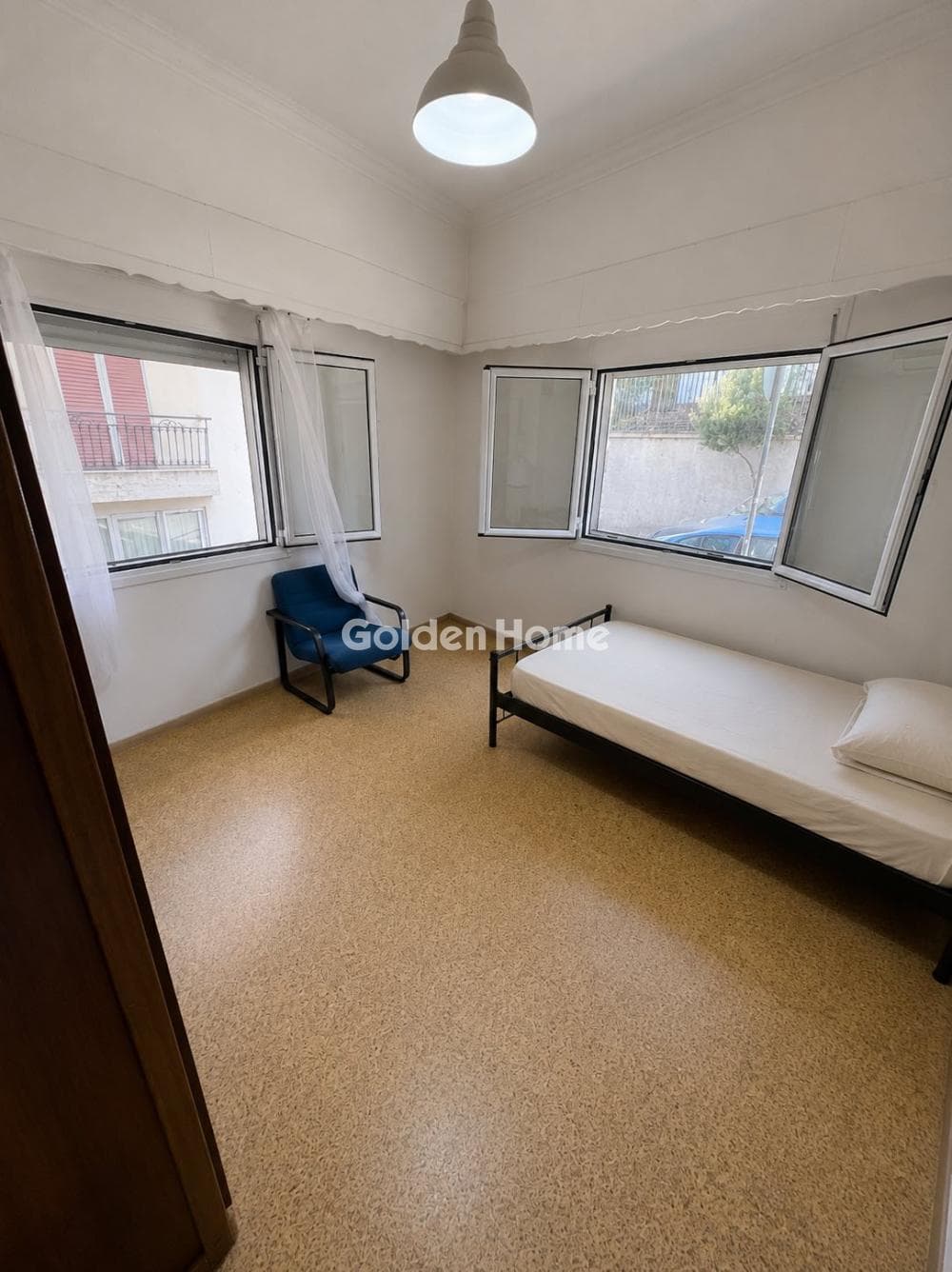 Apartment in Chatzikiriakeio, Piraeus — Photo 1 of 12