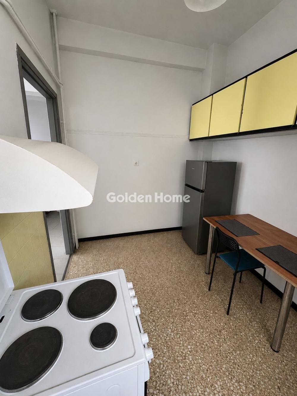 Apartment in Chatzikiriakeio, Piraeus — Photo 10 of 12