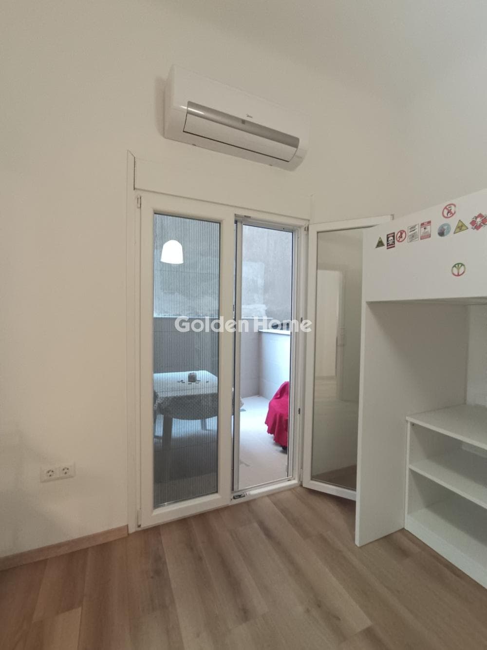 Apartment in Politechnioupoli, Zografou — Photo 24 of 31