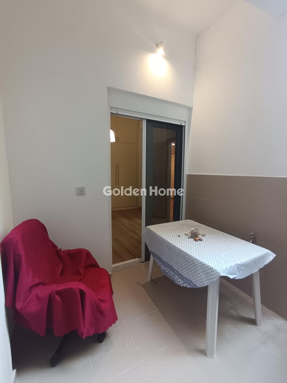 Apartment in Politechnioupoli, Zografou — Photo 26 of 31