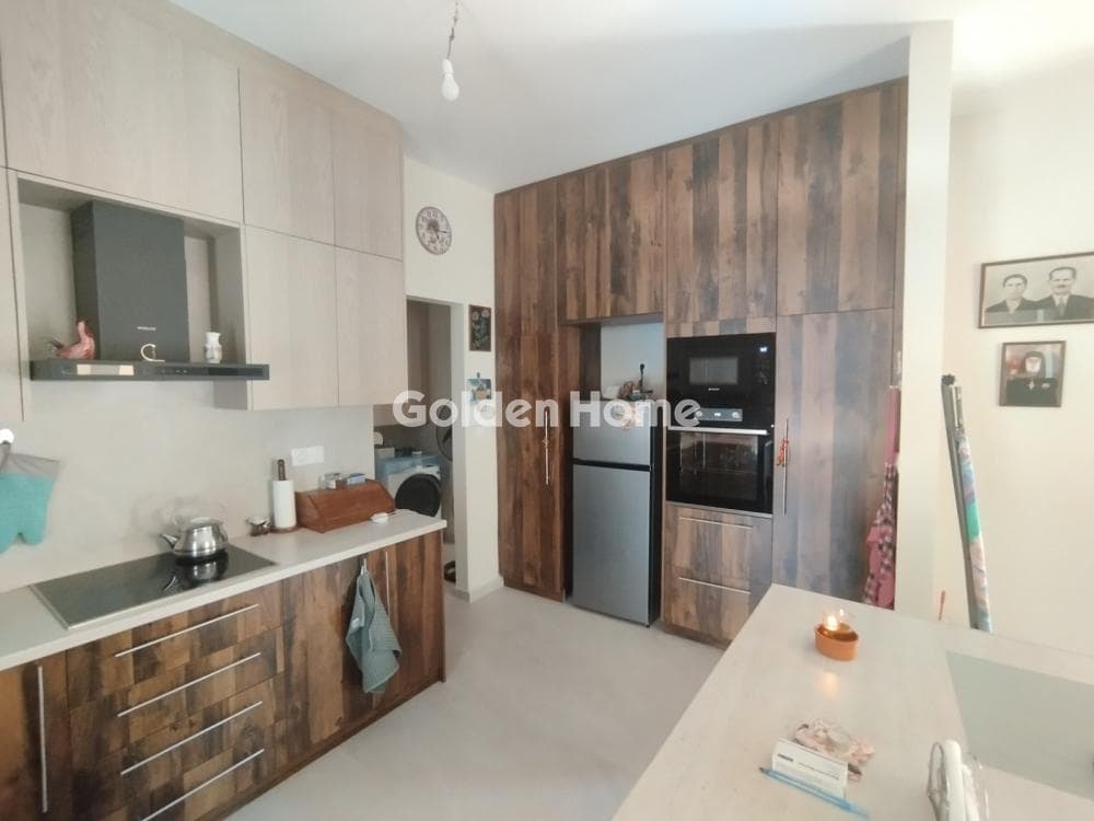 Apartment in Lofos Filaretou, Kalithea — Photo 1 of 17