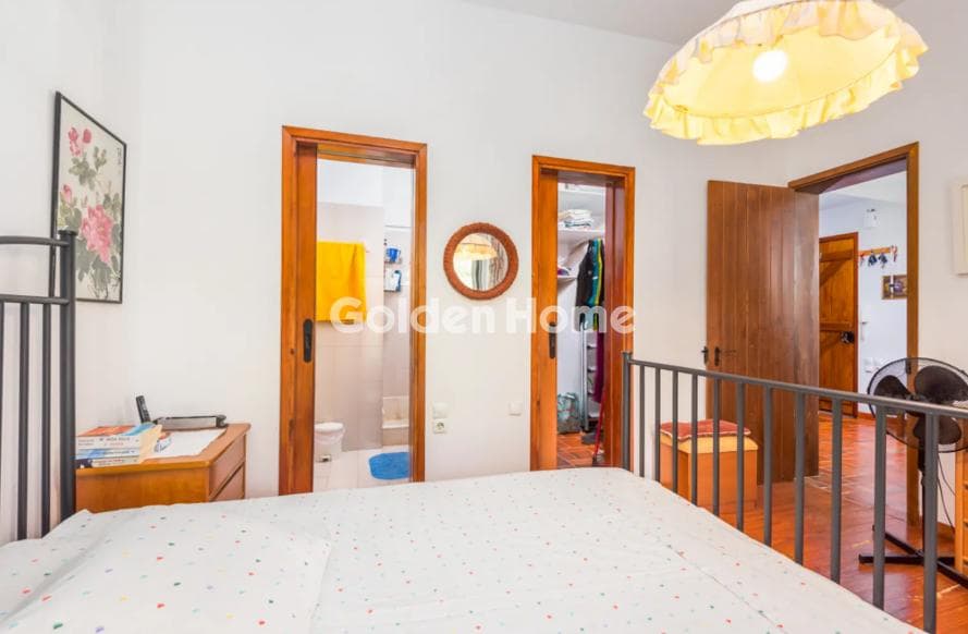House in Mavro Lithari, Saronida — Photo 8 of 9