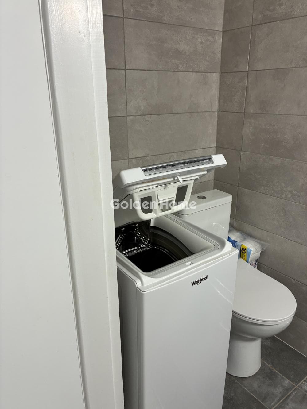 Apartment in Politechnioupoli, Zografou — Photo 9 of 21
