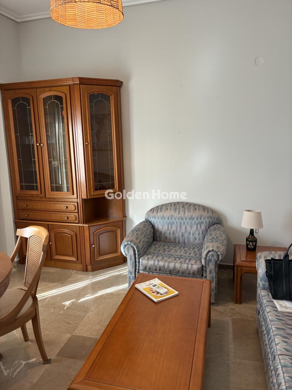 Apartment in Politechnioupoli, Zografou — Photo 3 of 21