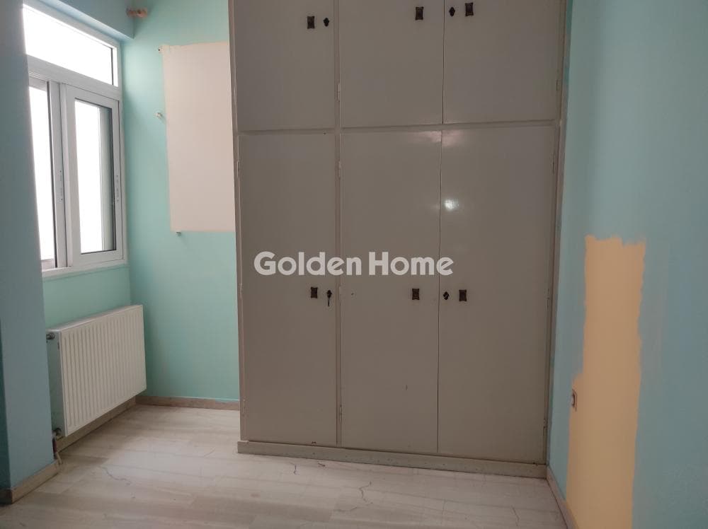 Apartment in Aspra Chomata, Nikaia — Photo 13 of 18