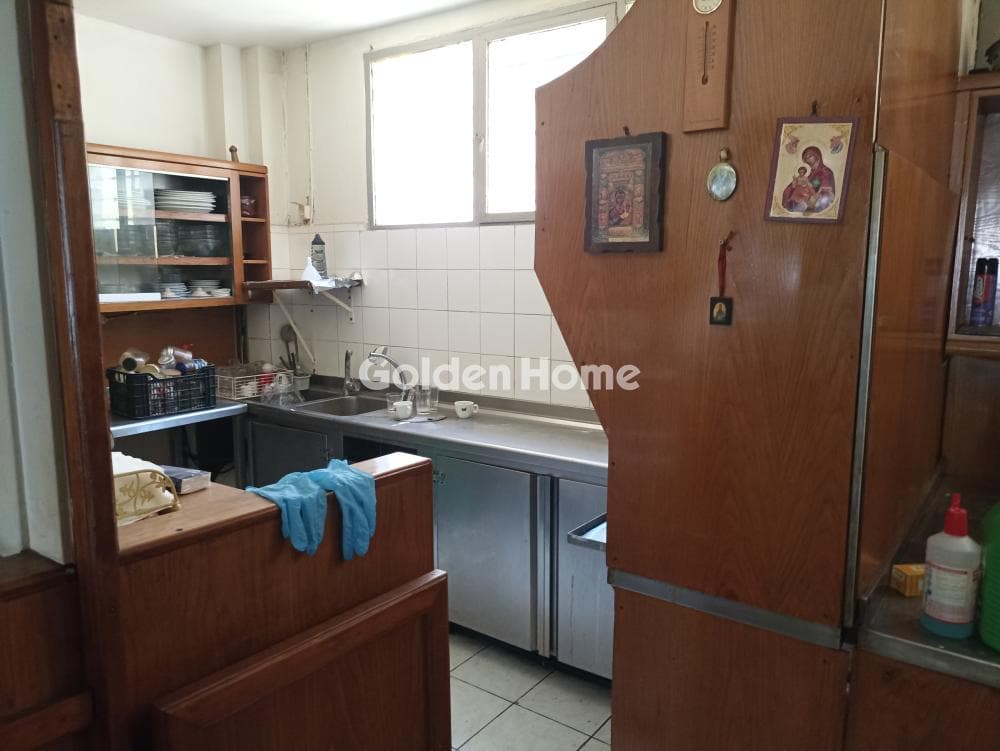 Κατάστημα στην Πλατεία Μέμου, Κορυδαλλός — Φωτογραφία 7 από 13