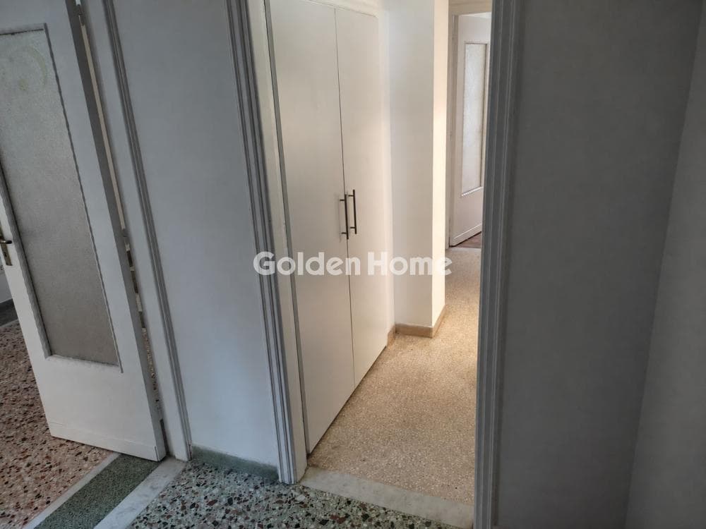 Apartment in Center, Neos Kosmos — Photo 6 of 14