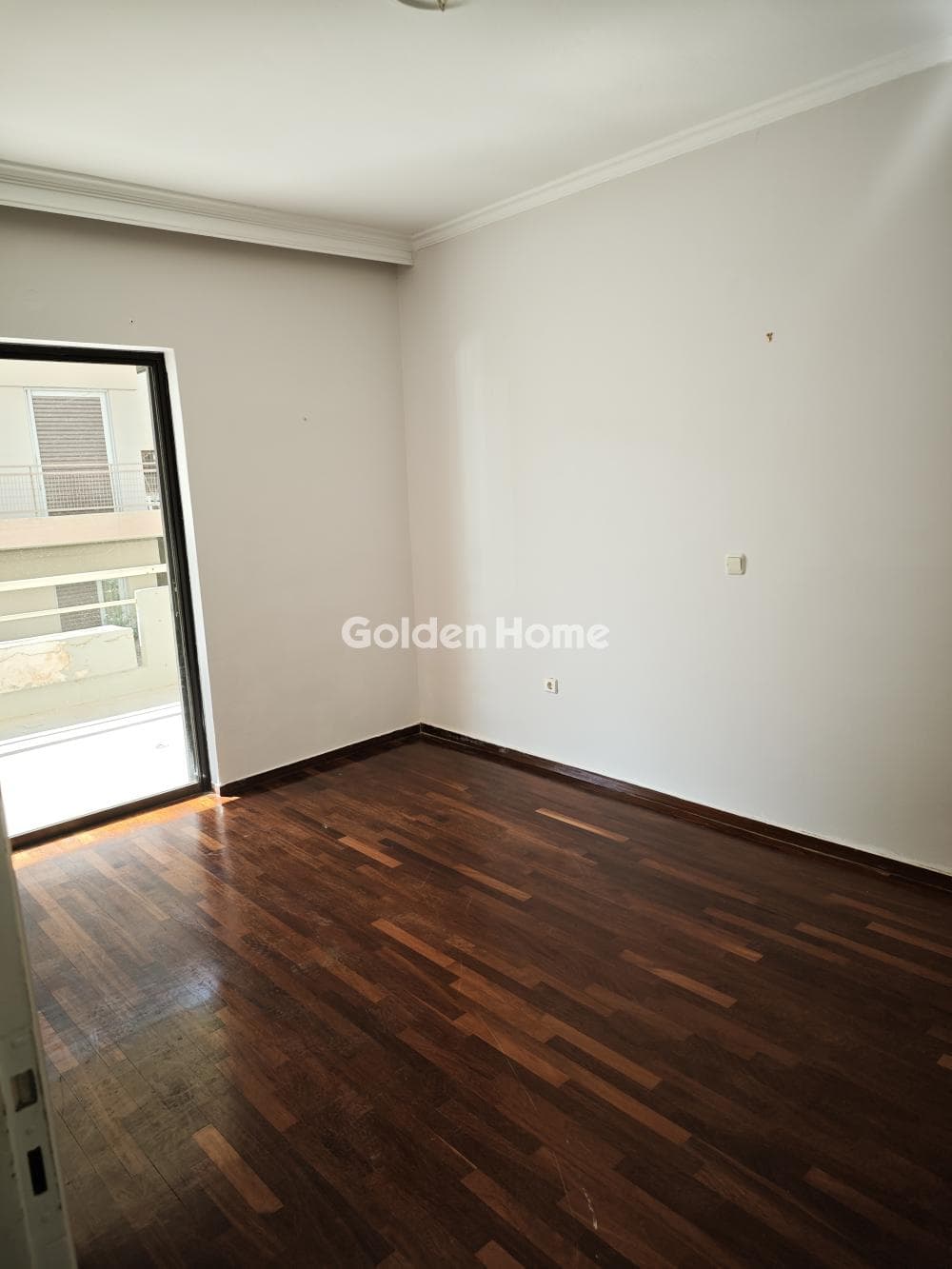 Apartment in Kareas, Vironas — Photo 19 of 34