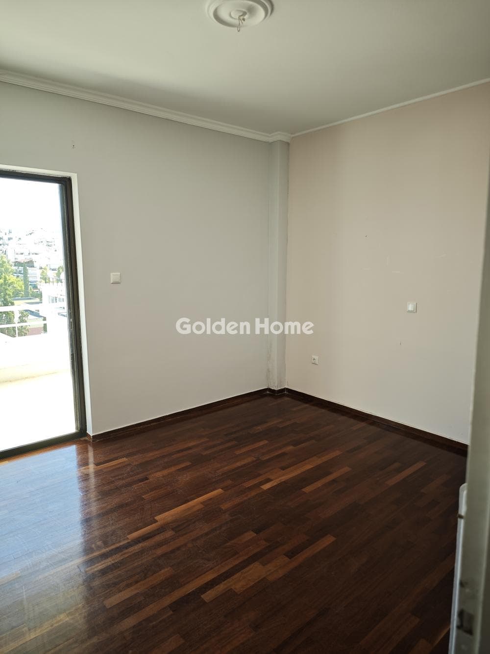 Apartment in Kareas, Vironas — Photo 25 of 34