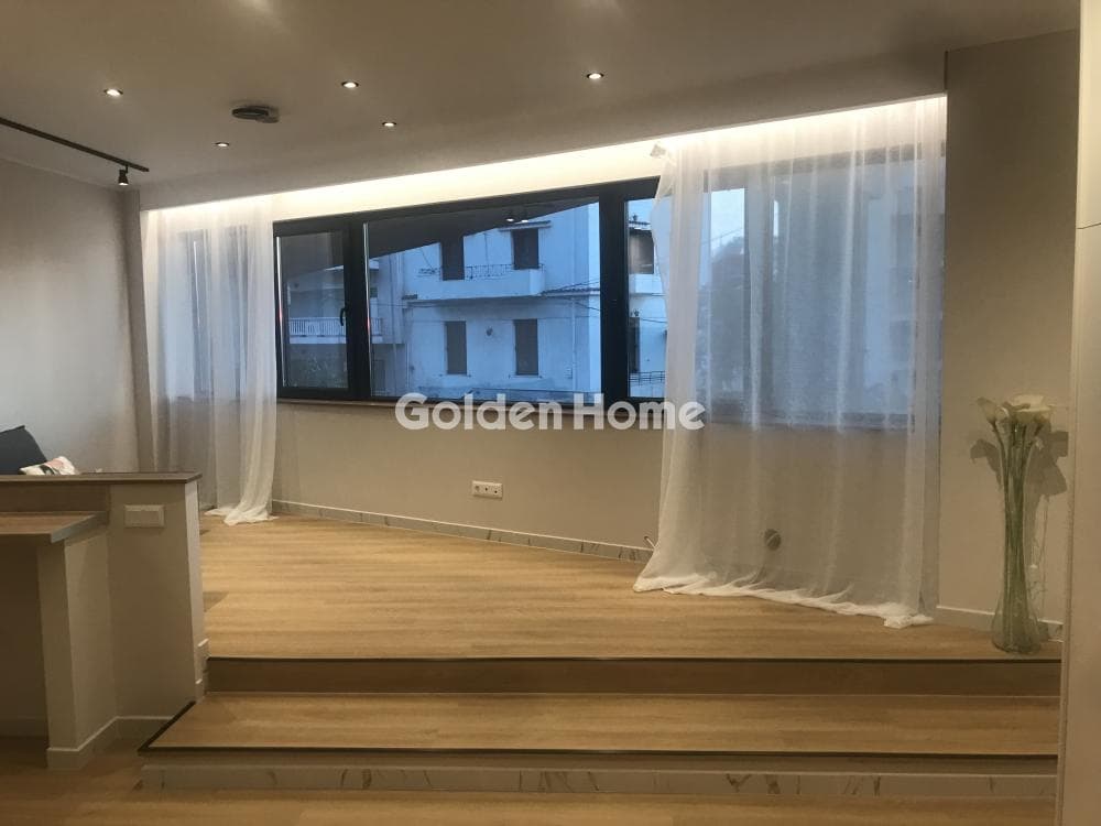 Apartment in Kastella, Piraeus — Photo 1 of 6