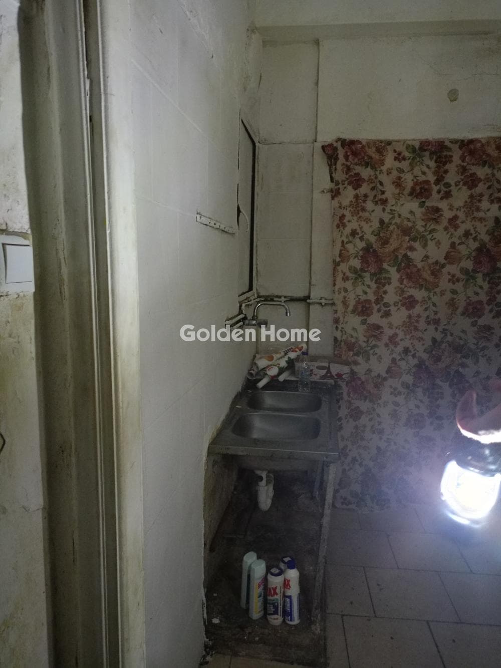 Apartment in Omonoia, Kentro — Photo 8 of 24