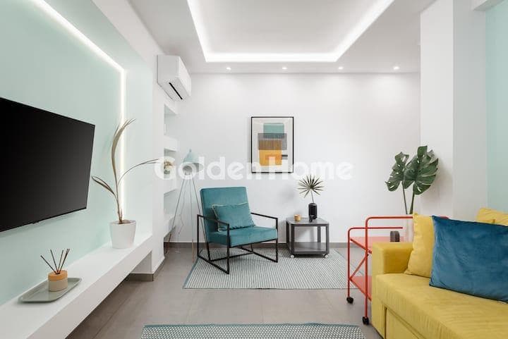 Apartment in Makrigianni, Koukaki - Makrigianni — Photo 1 of 14