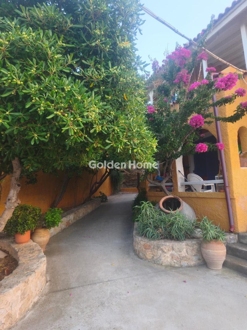 House in Milos, Keratea — Photo 7 of 20