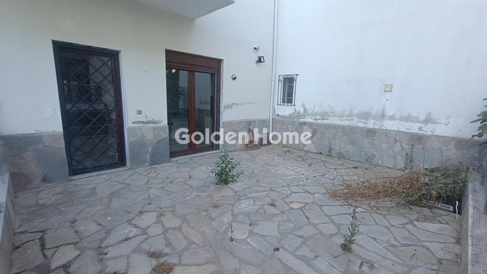 House in Asprovrisi, Oreokastro — Photo 41 of 46