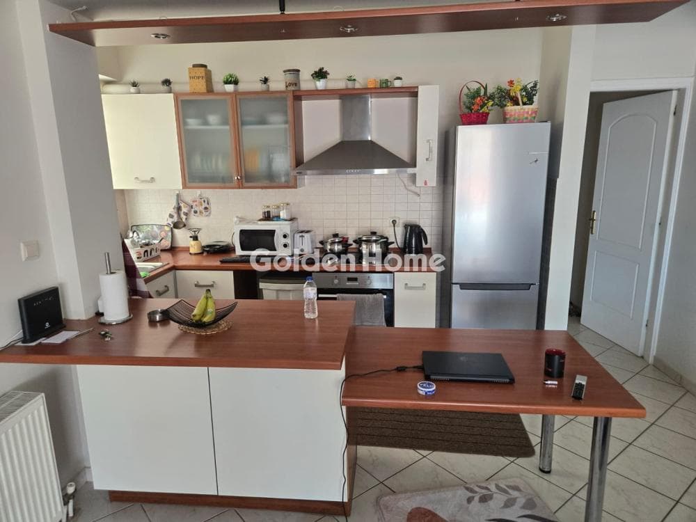 Apartment in Center, Dafni — Photo 3 of 11