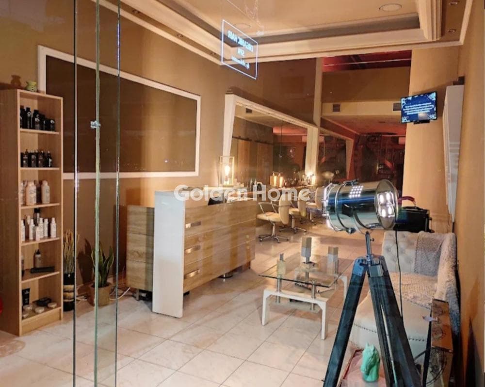 Retail Store in Panepistimioupoli, Zografou — Photo 3 of 5