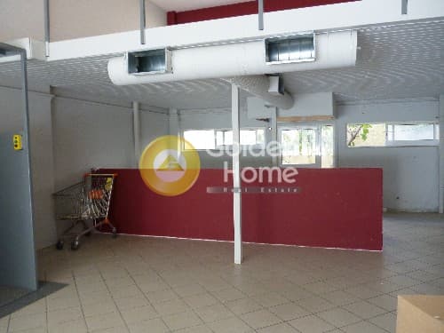 Retail Store in Ethnikis Antistaseos, Agios Dimitrios — Photo 3 of 9