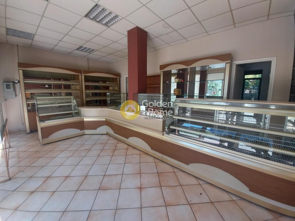 Retail Store in Trachones, Alimos — Photo 7 of 28