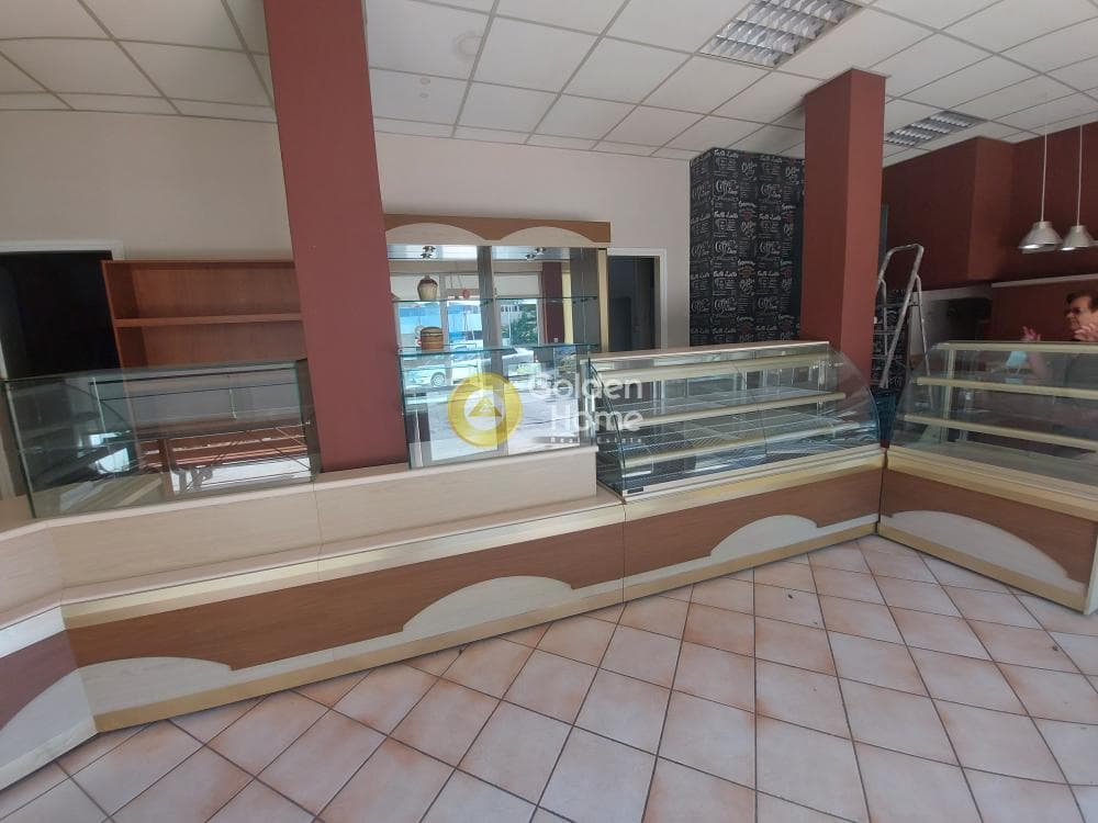 Retail Store in Trachones, Alimos — Photo 8 of 28