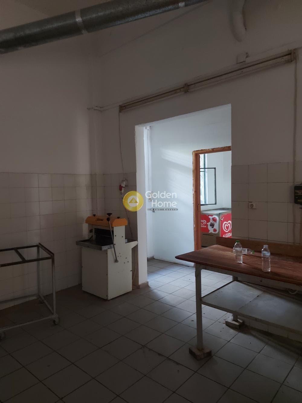 Retail Store in Trachones, Alimos — Photo 16 of 28