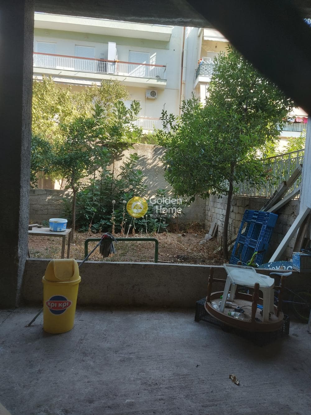 Retail Store in Trachones, Alimos — Photo 18 of 28
