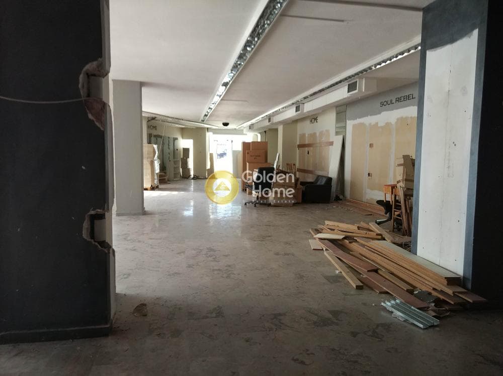 Retail Store in Lazarou, Nea Ionia — Photo 2 of 18