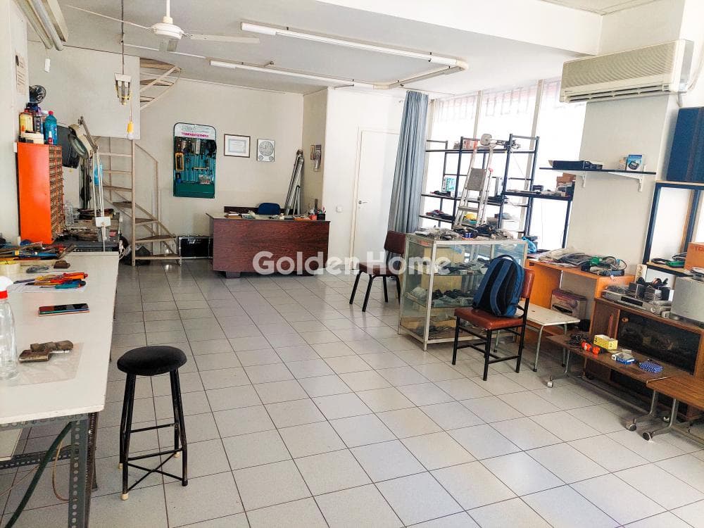 Κατάστημα στην Άγιος Ιωάννης, Νέος Κόσμος — Φωτογραφία 1 από 11