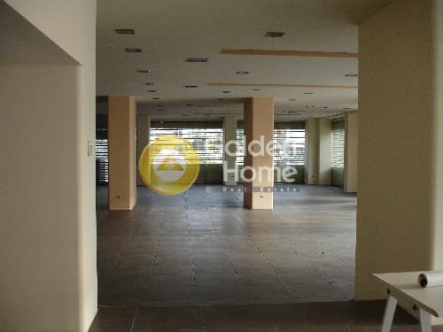 Κατάστημα στην Πλατεία Δαβάκη, Καλλιθέα — Φωτογραφία 1 από 2