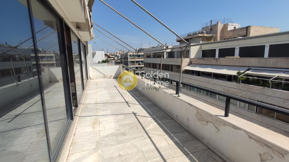 Office in Terpsithea, Piraeus — Photo 1 of 8