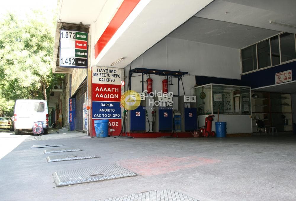 Parking Space in Platia Attikis, Attiki — Photo 2 of 5