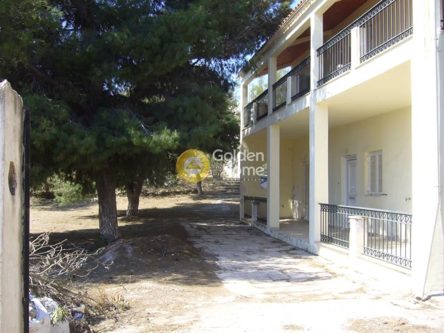 House in Mikrolimano, Lavrio — Photo 7 of 17