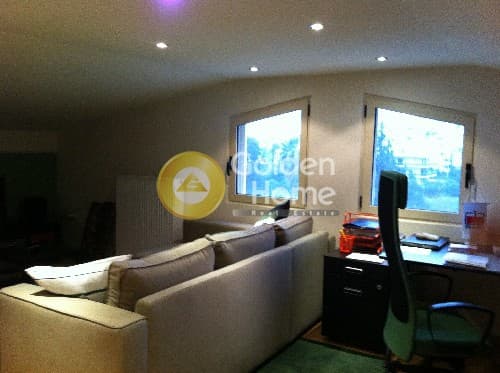 Apartment in Pigadakia, Voula — Photo 1 of 8