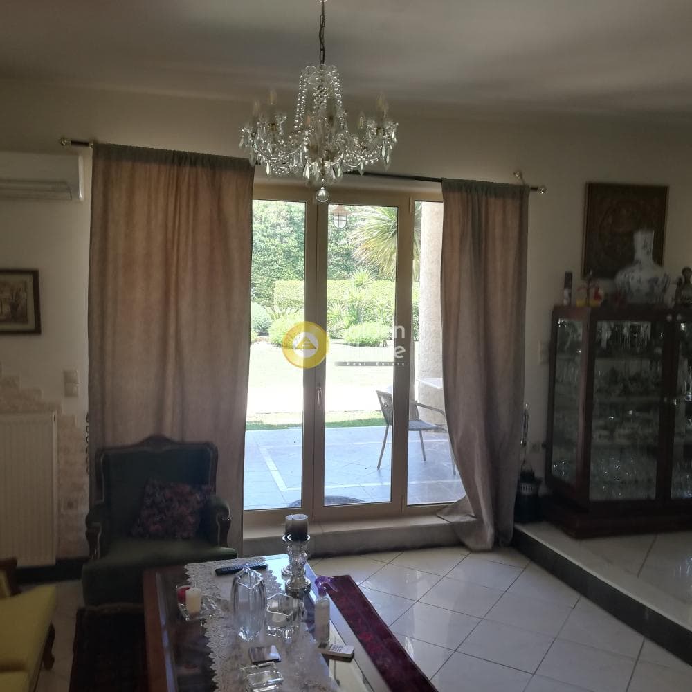 House in Anavyssos Center, Anavissos — Photo 7 of 26