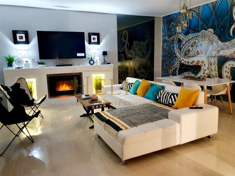 Apartment in Mouseio, Exarchia - Neapoli — Photo 1 of 23