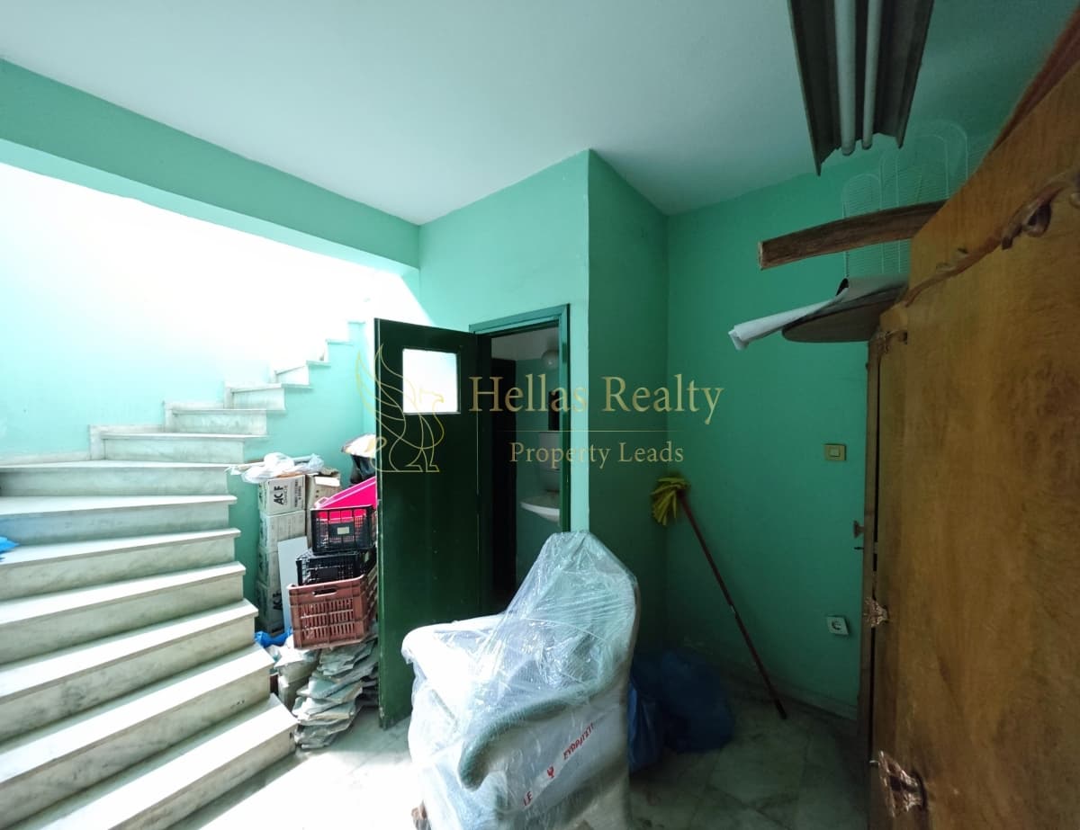 Retail Store in Charokopou, Kalithea — Photo 7 of 9