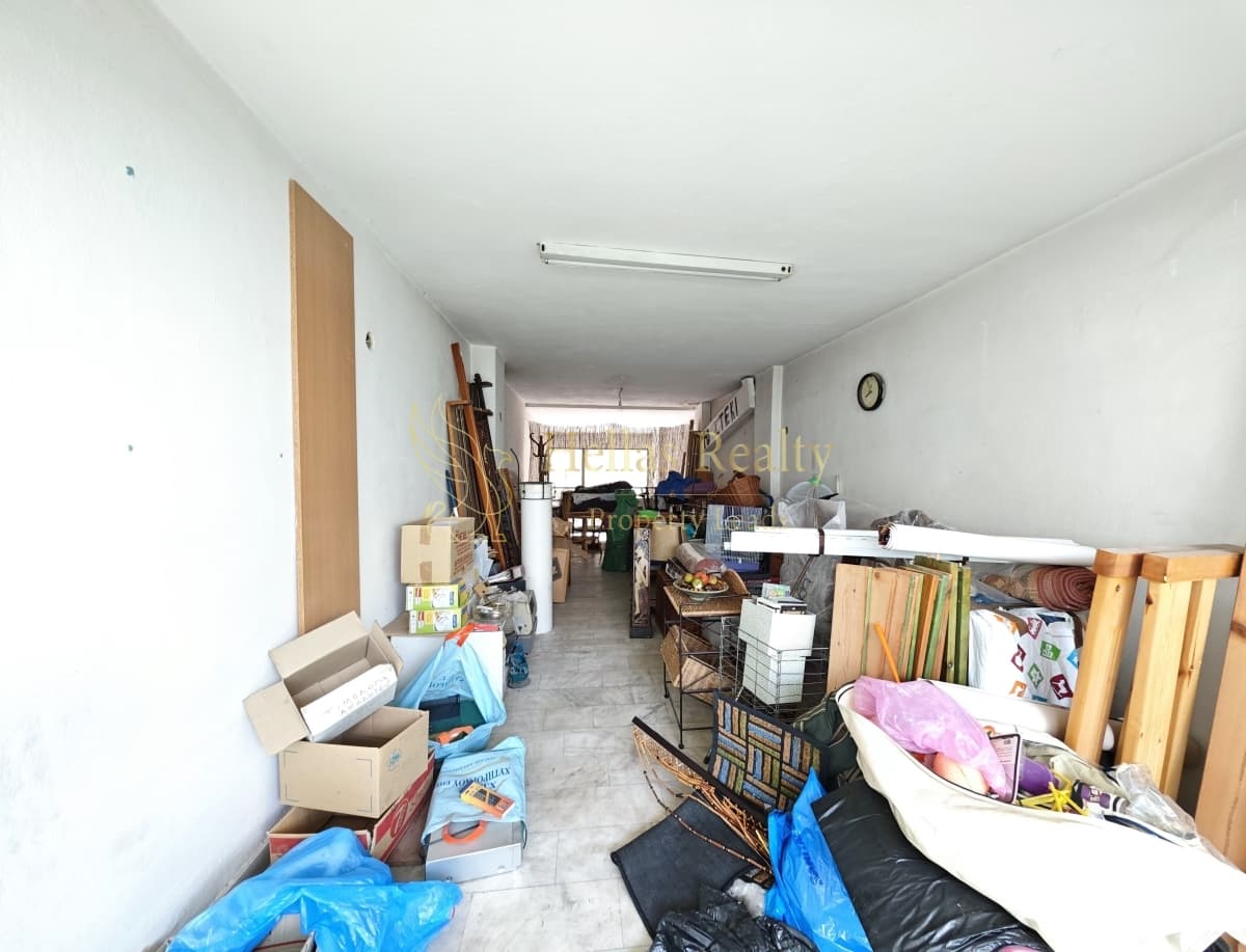 Retail Store in Charokopou, Kalithea — Photo 5 of 9