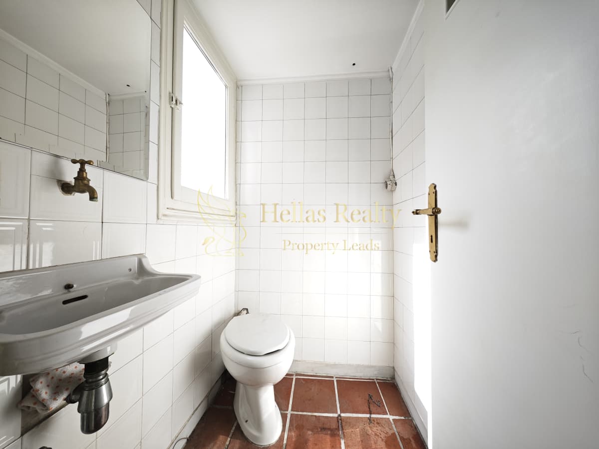 Apartment in Politechneio, Exarchia - Neapoli — Photo 14 of 16