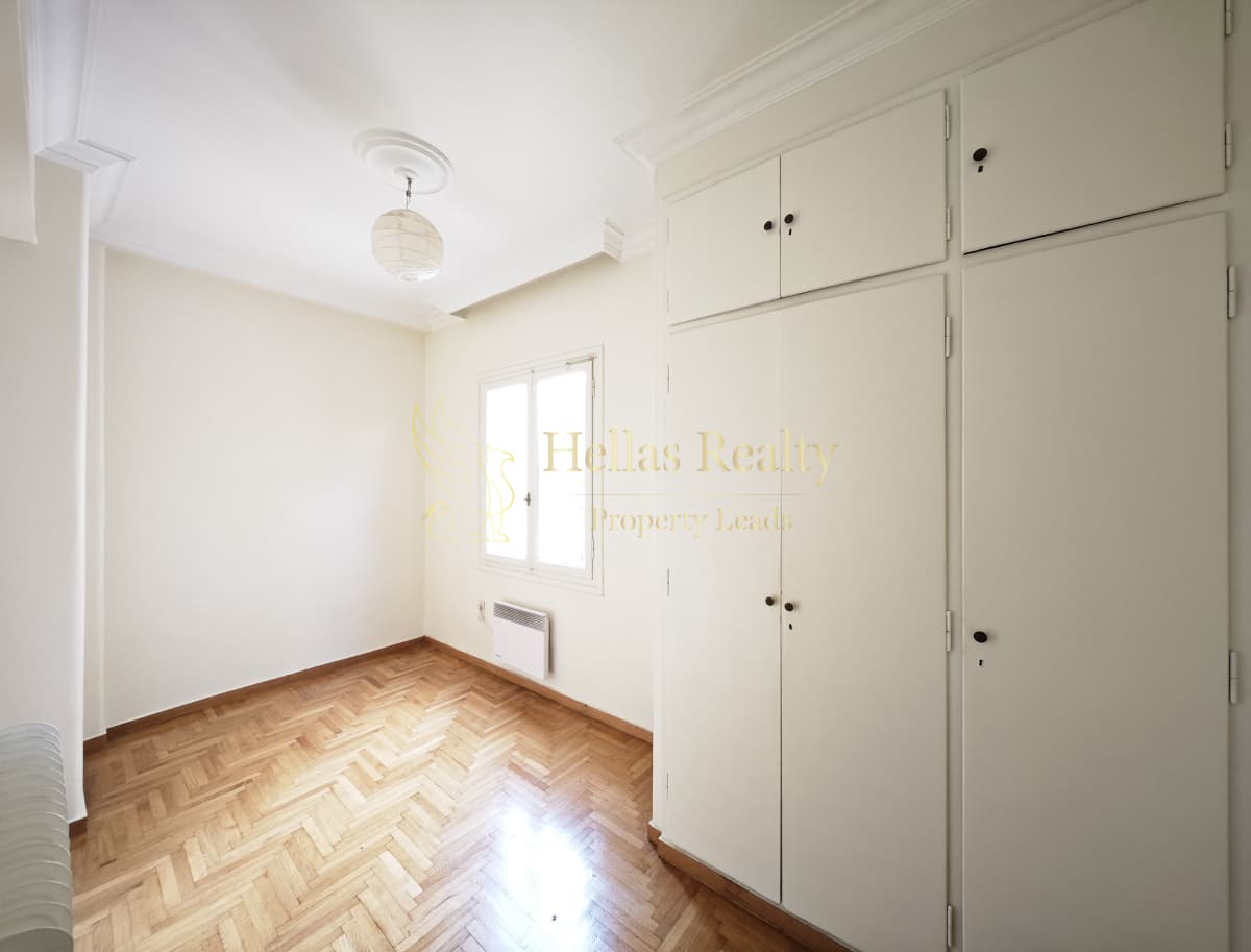 Apartment in Politechneio, Exarchia - Neapoli — Photo 9 of 16