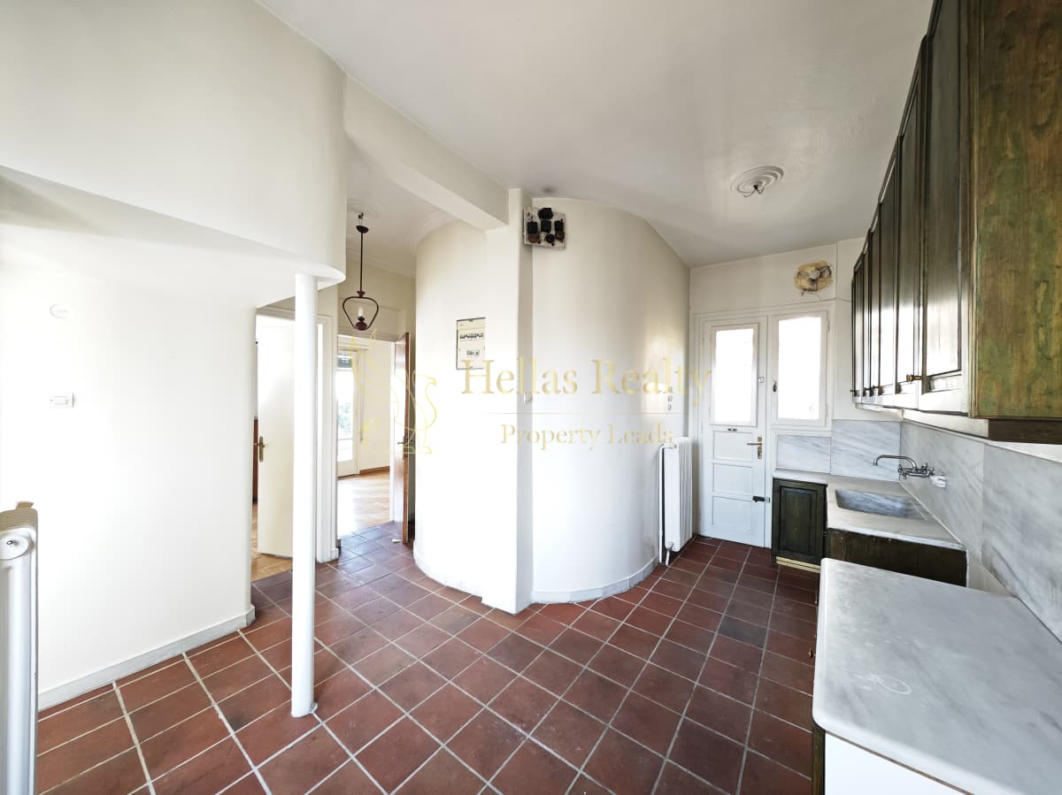 Apartment in Politechneio, Exarchia - Neapoli — Photo 8 of 16