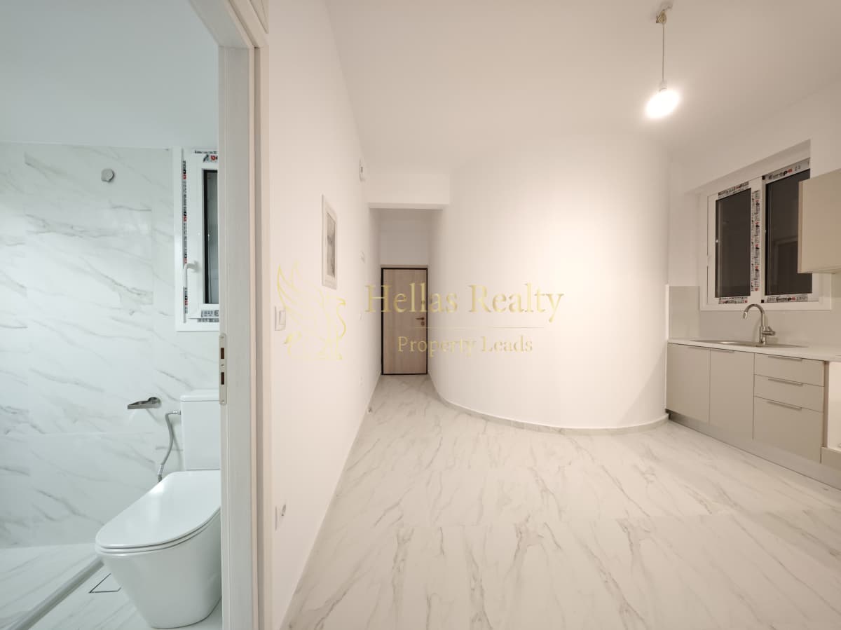 Apartment in Strefi, Exarchia - Neapoli — Photo 3 of 9