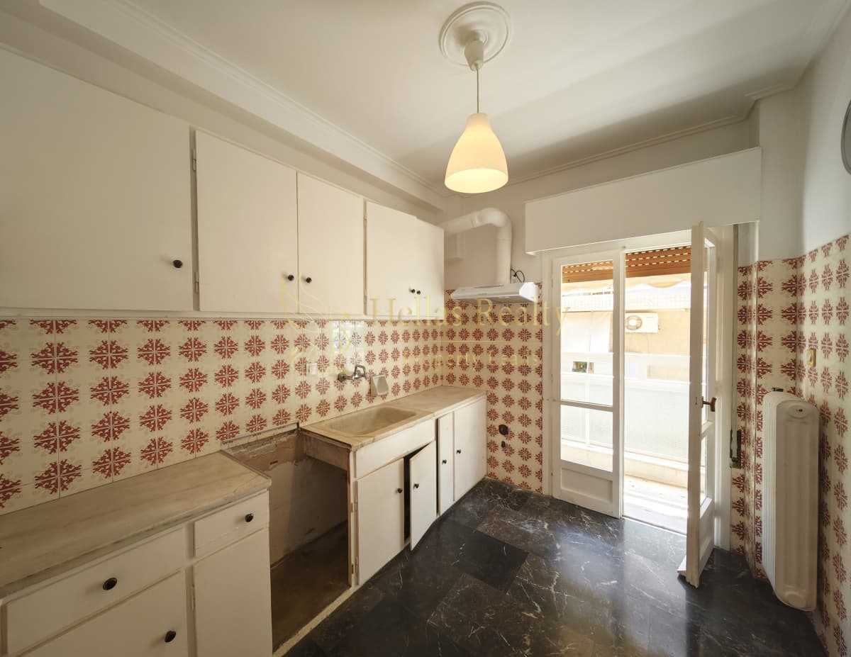 Apartment in Neo Pagkrati, Vironas — Photo 4 of 11