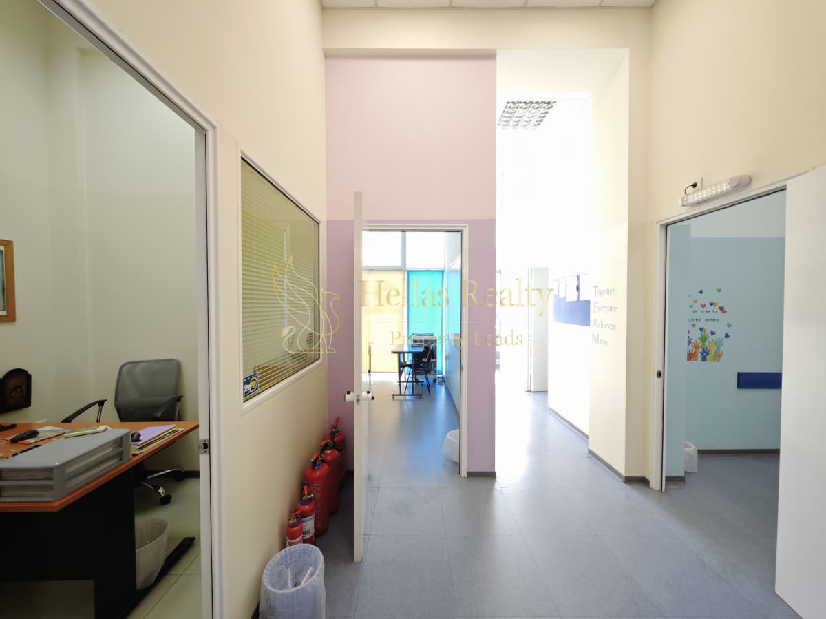 Κατάστημα στην Κέντρο, Ίλιον — Φωτογραφία 6 από 7