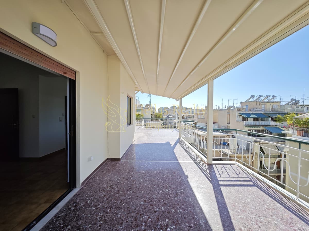 Apartment in Neo Pagkrati, Vironas — Photo 14 of 15