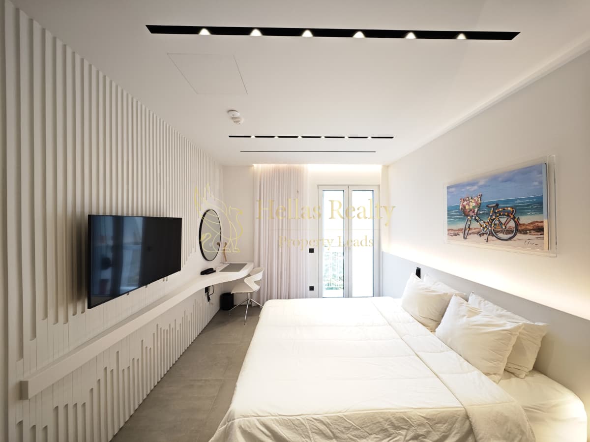Apartment in Politechneio, Exarchia - Neapoli — Photo 4 of 6