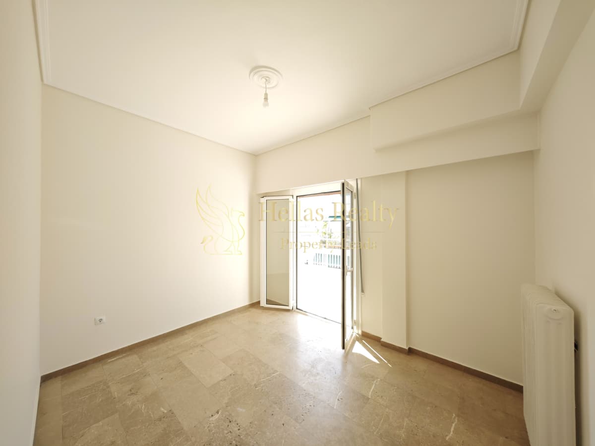 Apartment in Neo Pagkrati, Vironas — Photo 8 of 13